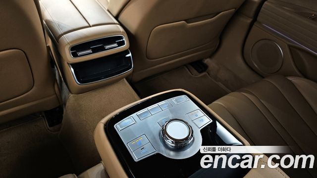 Genesis G80 (RG3) Gasoline 3.5 Turbo AWD 2025 — фото 19