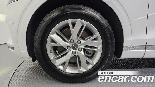 Genesis GV70 2.5T Gasoline 2WD 2023 — фото 5