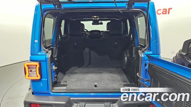 Jeep Wrangler (JL) 2.0 Rubicon Power Top 4Door 2023 — фото 17