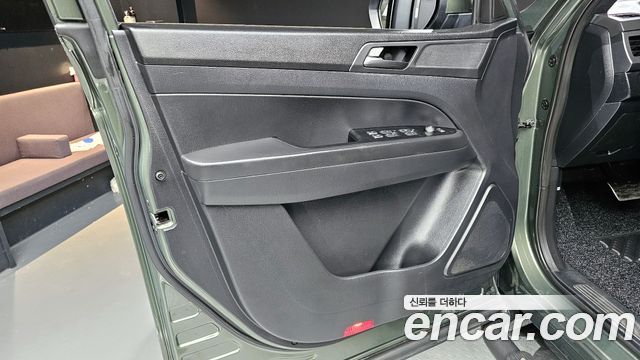 KG Mobility (SsangYong) Rexton Sports Khan Diesel 2.2 4WD Prestige 2022 — фото 24