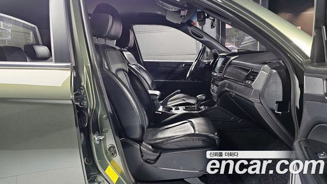 KG Mobility (SsangYong) Rexton Sports Khan Diesel 2.2 4WD Prestige 2022 — фото 26