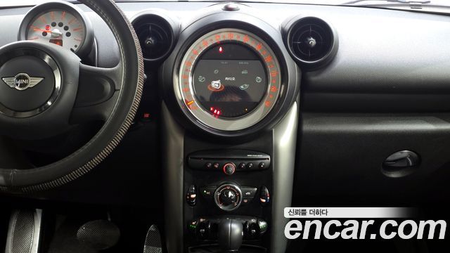 MINI Cooper D Countryman SE 1st 2014 — фото 13