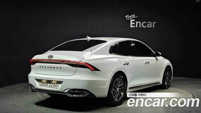 Hyundai Grandeur (IG) 2.5 Premium 2023 — фото 2