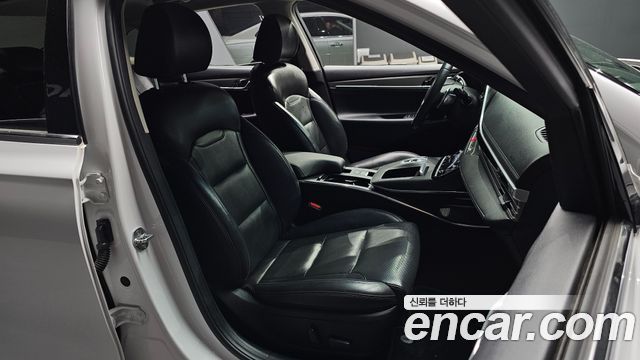 Hyundai Grandeur (IG) 2.5 Premium 2023 — фото 11
