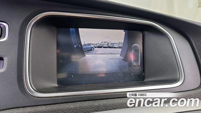 Volvo V40 D2 2nd 2015 — фото 19