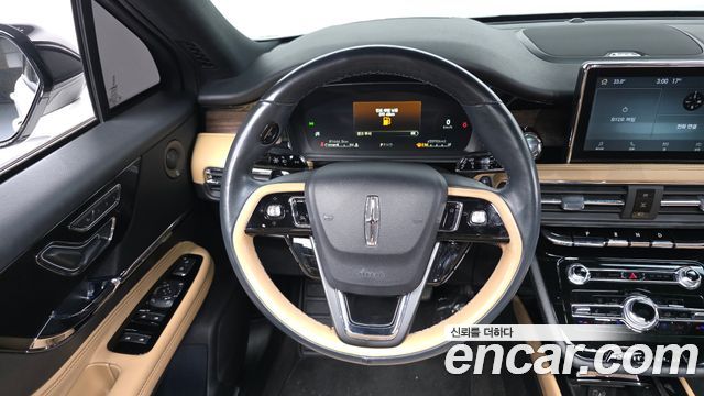 Lincoln Corsair 2.0 Reserve AWD 2022 — фото 13