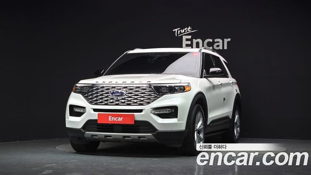 Ford Explorer (VI) 3.0 Platinum 4WD 2021 — фото 3