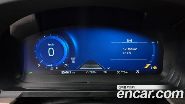 Ford Explorer (VI) 3.0 Platinum 4WD 2021 — фото 8