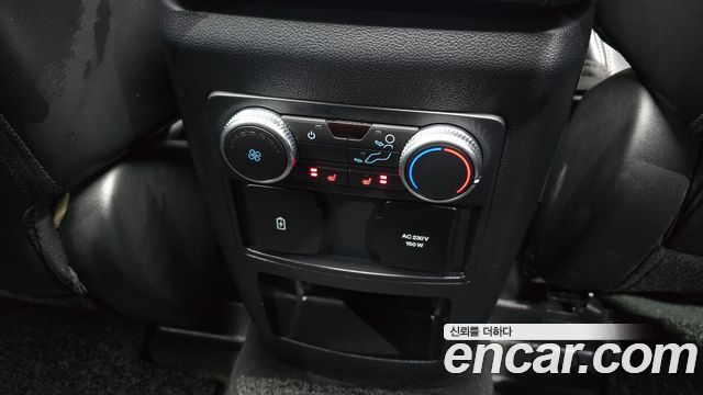 Ford Explorer (VI) 3.0 Platinum 4WD 2021 — фото 19