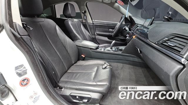 BMW 4 Series (F32) 420i GranCoupe 2015 — фото 10