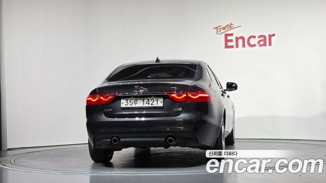 Jaguar XF (X260) 25t Prestige AWD 2018 — фото 4