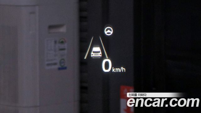 Kia Sorento (IV) Diesel 2.2 4WD Gravity 2023 — фото 17
