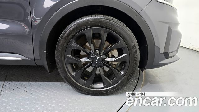 Kia Sorento (IV) Diesel 2.2 4WD Gravity 2023 — фото 21