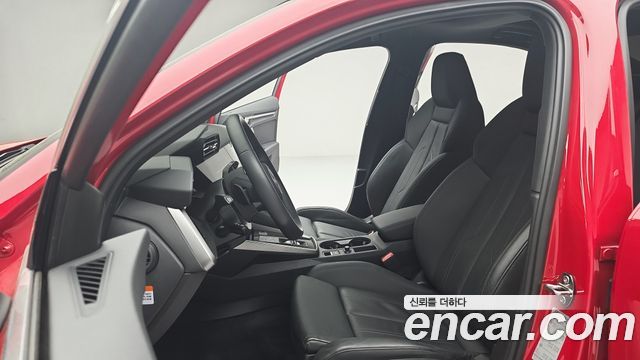 Audi A3 (8Y) 40 TFSI Premium 2023 — фото 10