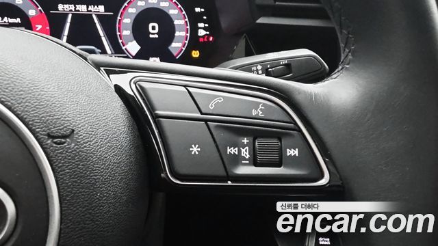 Audi A3 (8Y) 40 TFSI Premium 2023 — фото 16
