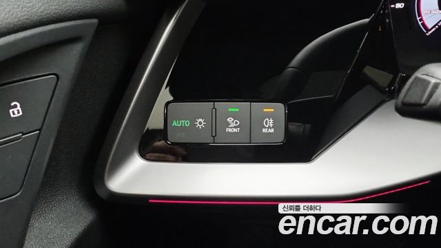 Audi A3 (8Y) 40 TFSI Premium 2023 — фото 17