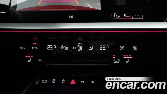 Audi A3 (8Y) 40 TFSI Premium 2023 — фото 21