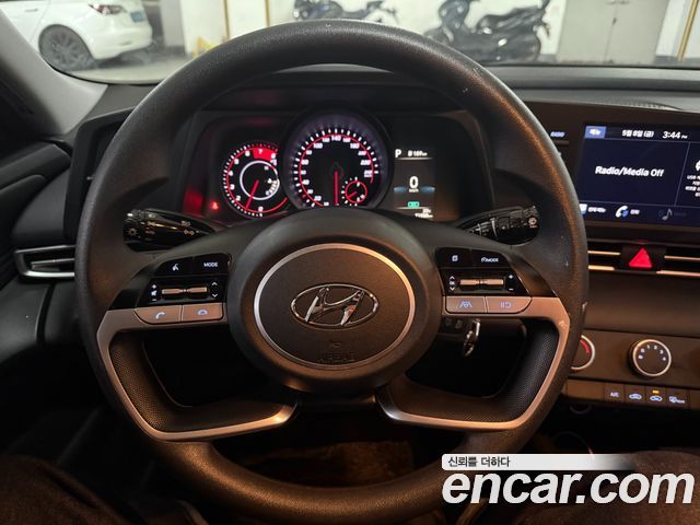 Hyundai Avante (CN7) 1.6 Smart 2021 — фото 22