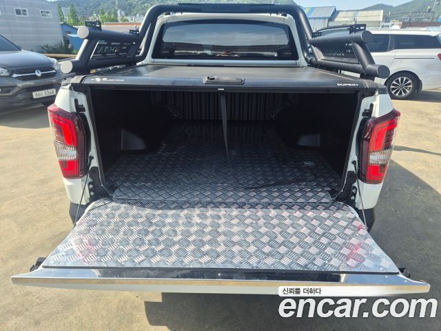 KG Mobility (SsangYong) Rexton Sports Khan Diesel 2.2 4WD Culman Prestige 2024 — фото 6