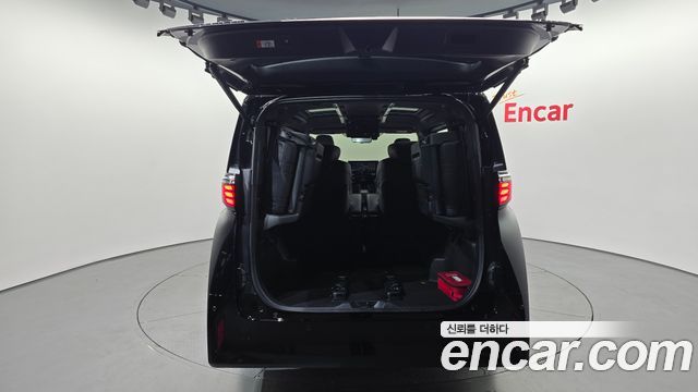 Toyota Alphard (IV) 2.5 HEV Executive AWD 2024 — фото 32