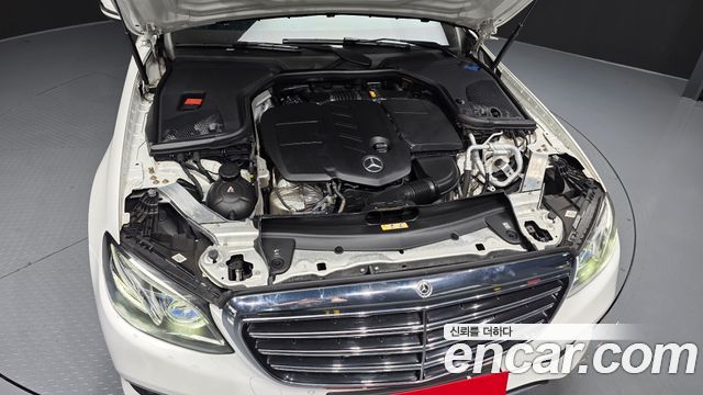 Mercedes-Benz E-Class (W213) E220d 4MATIC Exclusive 2019 — фото 6