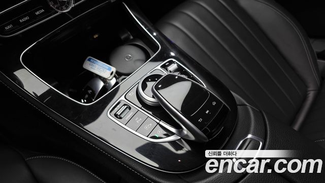 Mercedes-Benz E-Class (W213) E220d 4MATIC Exclusive 2019 — фото 18