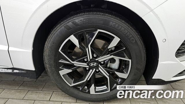 Hyundai Sonata The Edge (DN8) 2.0 Exclusive 2024 — фото 21