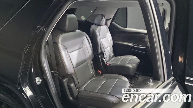 Chevrolet Traverse 3.6 AWD Redline 2020 — фото 12