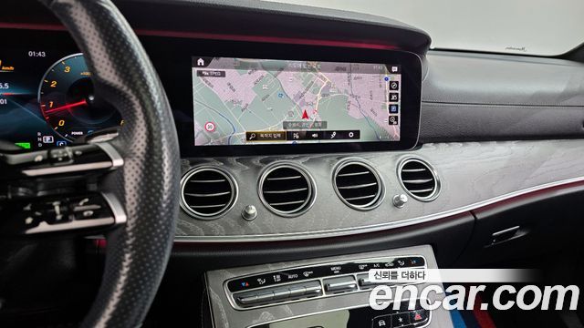 Mercedes-Benz E-Class (W213) E350 4MATIC AMG Line Edition 2021 — фото 12