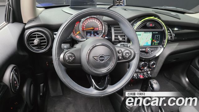 MINI Cooper HIGH Third Generation 2019 — фото 17