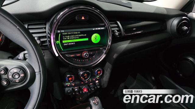MINI Cooper HIGH Third Generation 2019 — фото 18