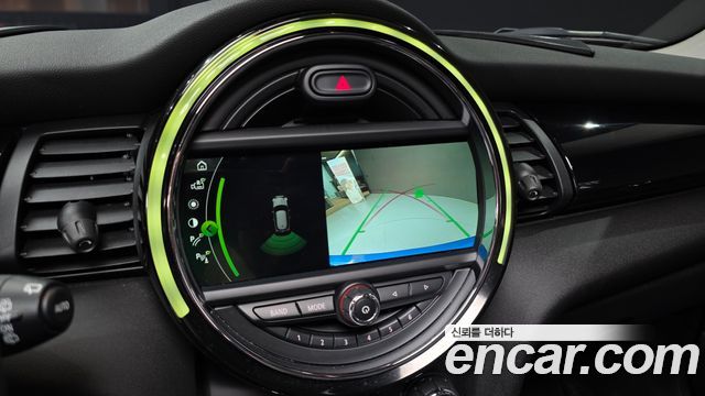 MINI Cooper HIGH Third Generation 2019 — фото 19