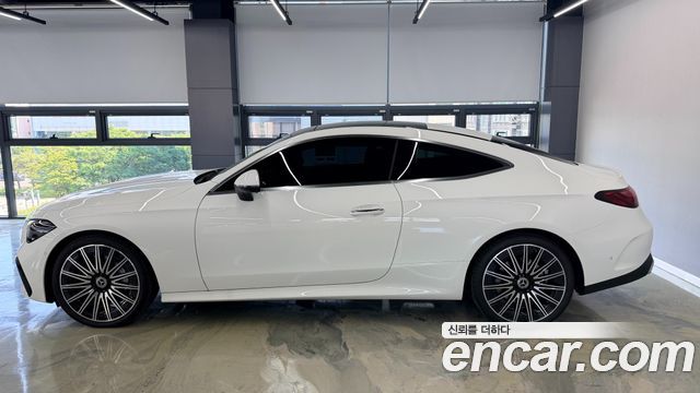 Mercedes-Benz CLE-Class (C236) CLE450 4MATIC Coupe 2025 — фото 4