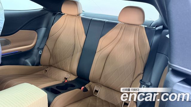 Mercedes-Benz CLE-Class (C236) CLE450 4MATIC Coupe 2025 — фото 15