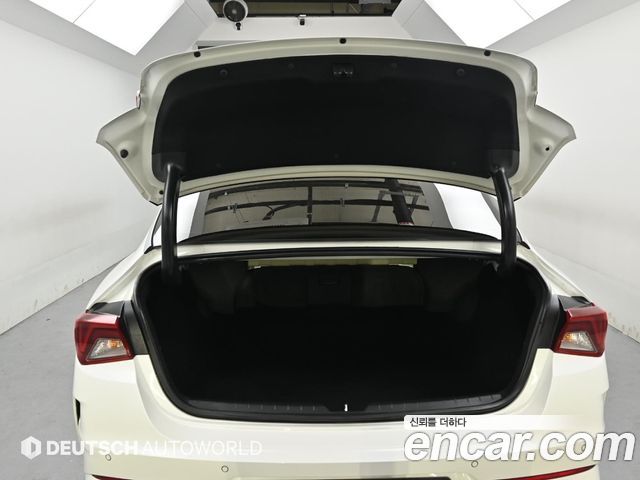 Kia K5 Hybrid (III) Prestige 2021 — фото 23