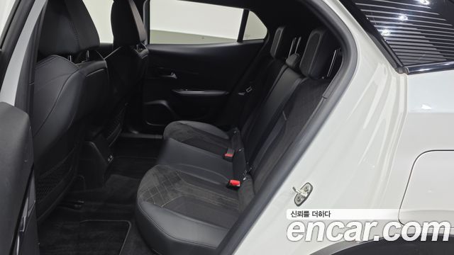 Peugeot 2008 (II) 1.5 BlueHDi GT Line 2021 — фото 12