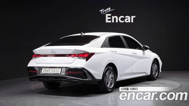Hyundai Avante (CN7) 1.6 Smart 2024 — фото 2