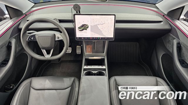 Tesla Model Y Long Range AWD 2025 — фото 7