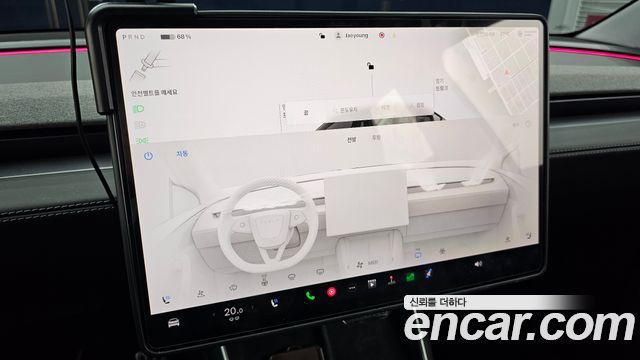 Tesla Model Y Long Range AWD 2025 — фото 36