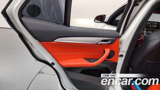 BMW X2 (F39) xDrive M35i 2022 — фото 31