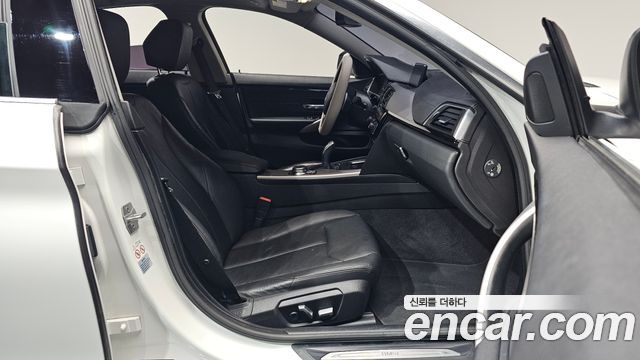 BMW 4 Series (F32) 420d Luxury GranCoupe 2018 — фото 26