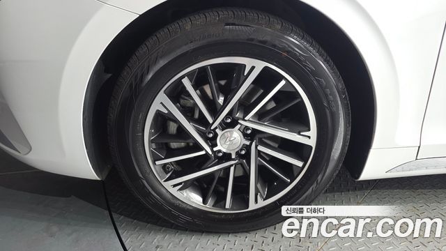 Hyundai Grandeur (IG) 3.0 LPi Rent Car Modern 2021 — фото 5