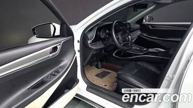 Hyundai Grandeur (IG) 3.0 LPi Rent Car Modern 2021 — фото 11