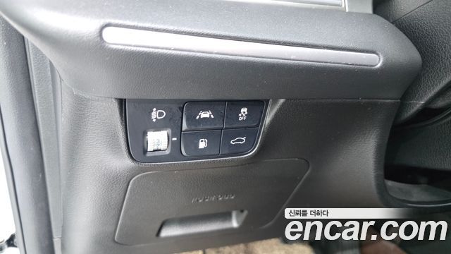 Hyundai Grandeur (IG) 3.0 LPi Rent Car Modern 2021 — фото 14