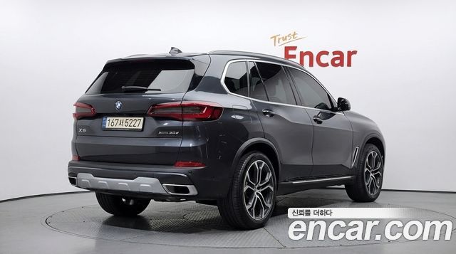 BMW X5 (G05) xDrive 30d xLine 2022 — фото 2