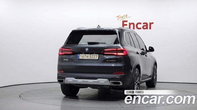 BMW X5 (G05) xDrive 30d xLine 2022 — фото 4