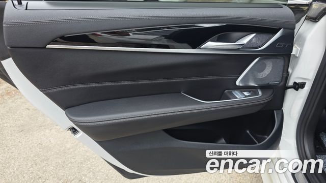 BMW 6 Series GT (G32) 640i xDrive M Sport 2022 — фото 25