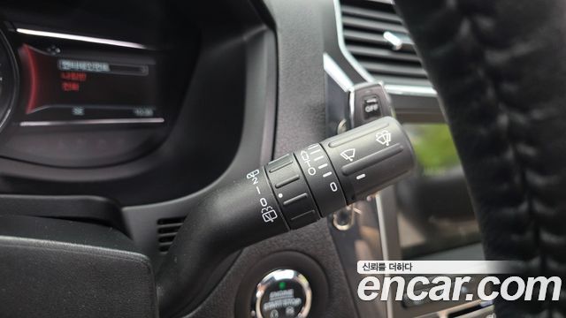 Ford Explorer 2.3 Limited 4WD 5th 2018 — фото 19