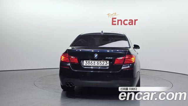 BMW 5 Series (F10) 528i M Aero Dynamic 2016 — фото 4