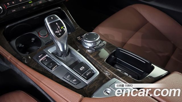 BMW 5 Series (F10) 528i M Aero Dynamic 2016 — фото 9